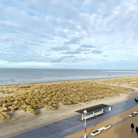 In Near The Beach, Cleaning Included *